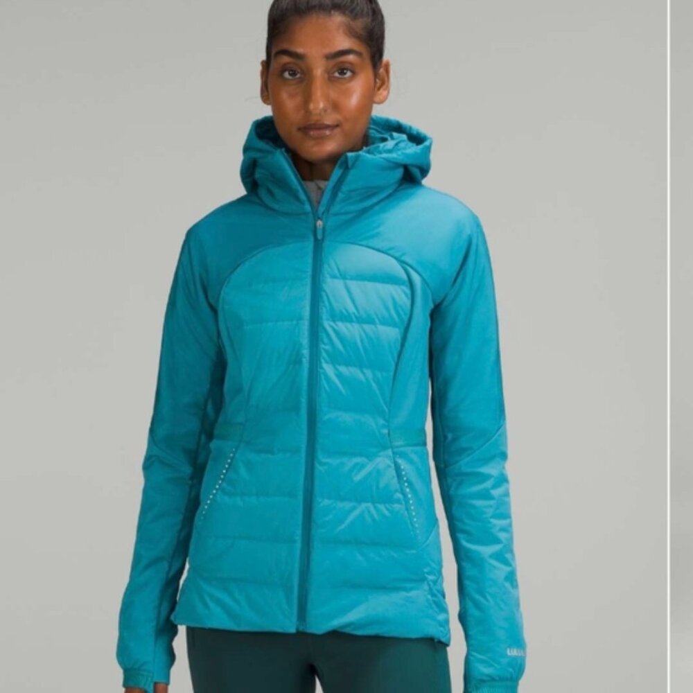 Lululemon Down for It All Jacket Oceanic like new